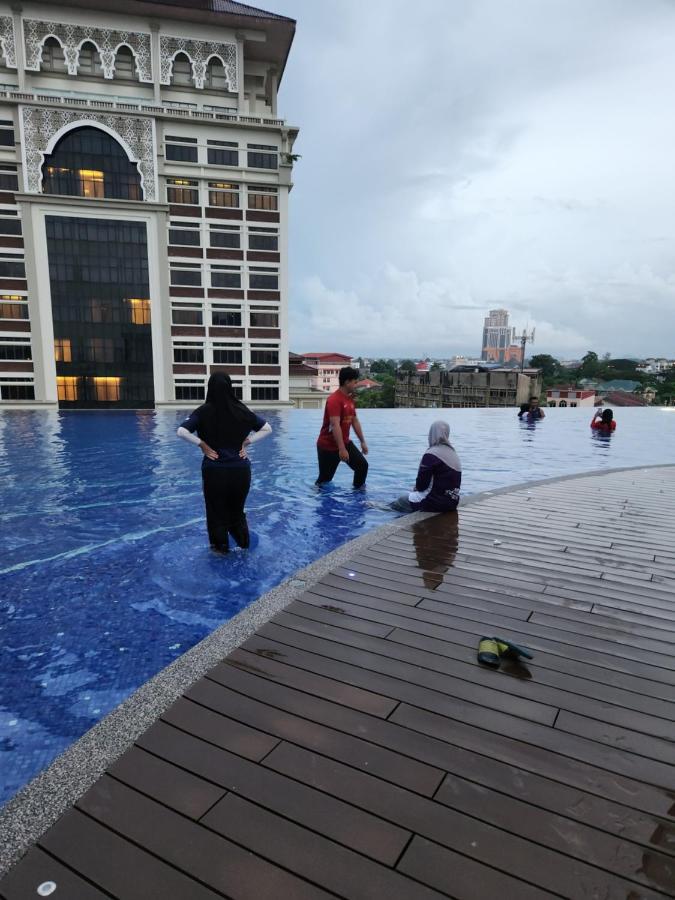 Nusa Luxurious Suite Kota Bharu Exterior photo