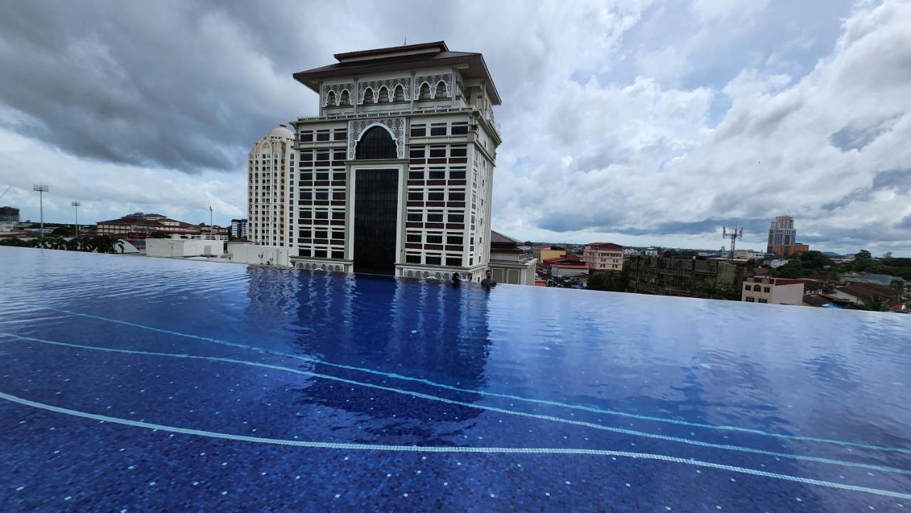 Nusa Luxurious Suite Kota Bharu Exterior photo