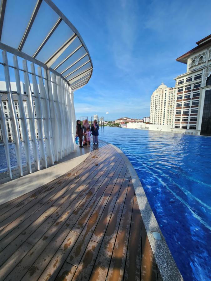 Nusa Luxurious Suite Kota Bharu Exterior photo