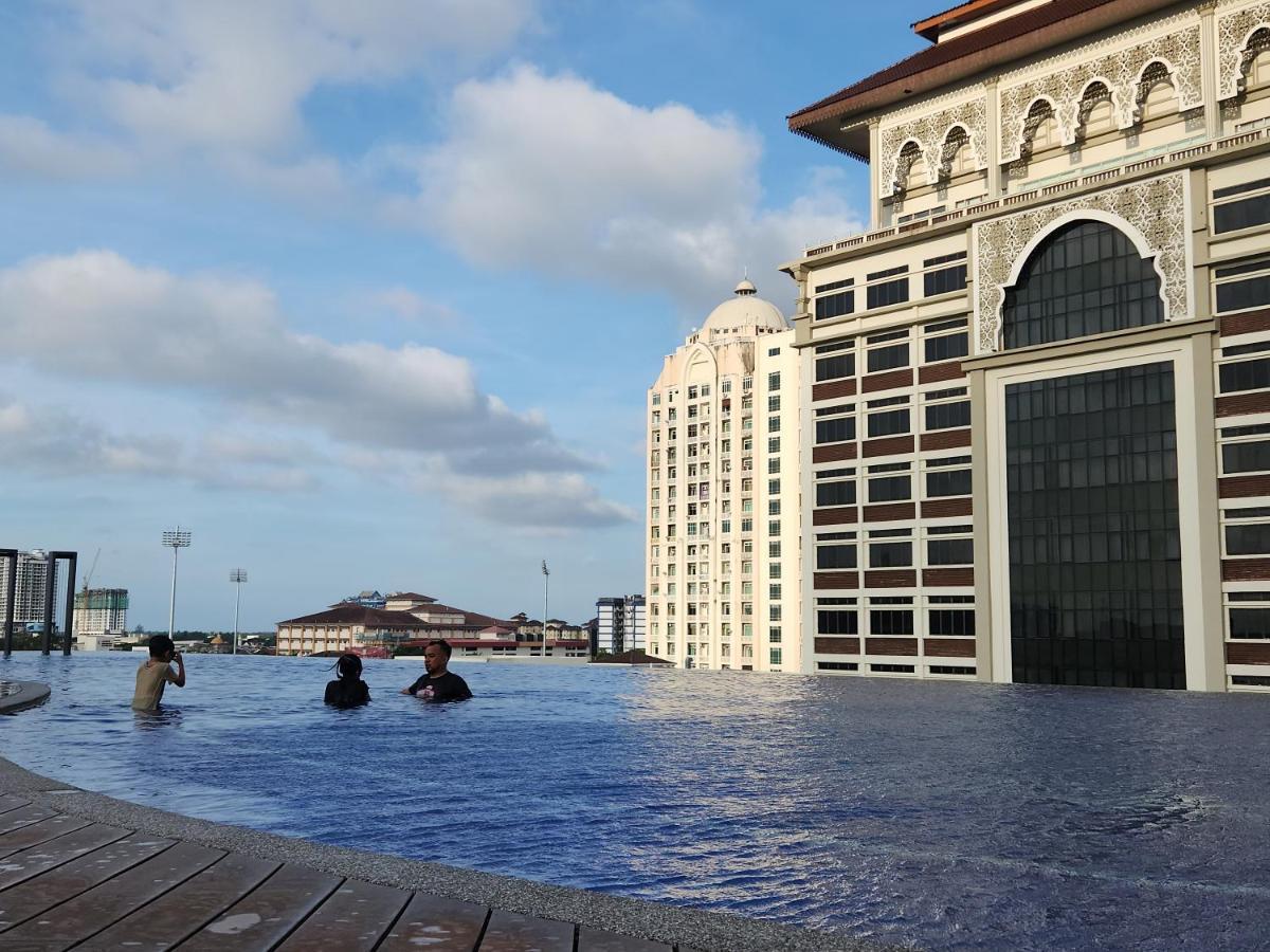 Nusa Luxurious Suite Kota Bharu Exterior photo